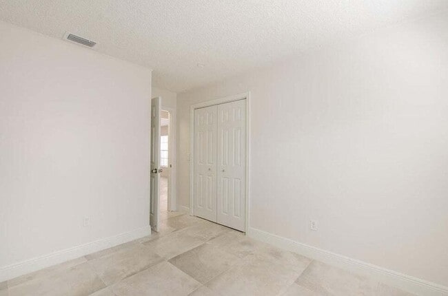 Building Photo - 22191 SW 60th Ave