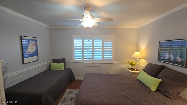 Building Photo - 12945 Vanderbilt Dr