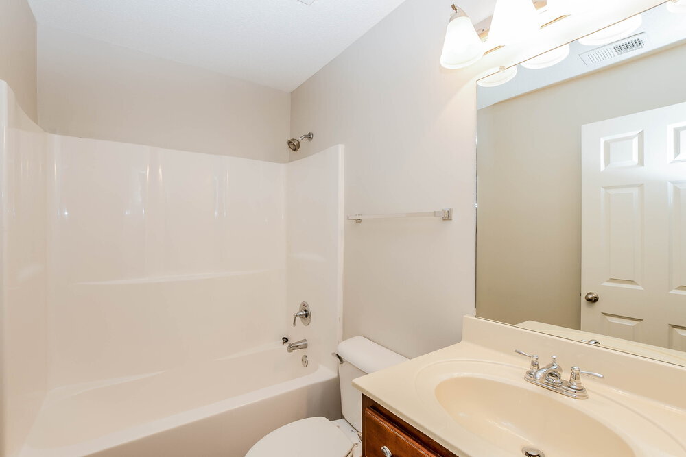 Building Photo - 5733 Fawn Dr