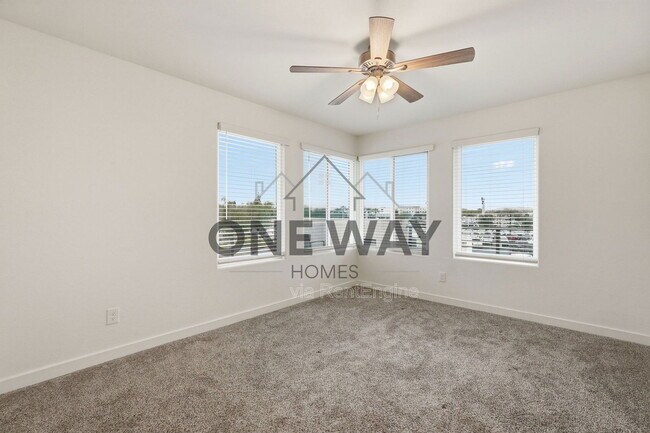 Building Photo - 1250 Abbey Ln