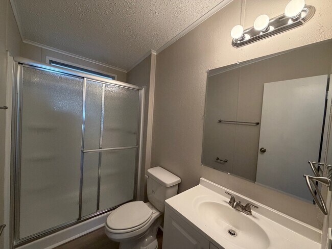 Building Photo - 2035 Red Cedar Dr