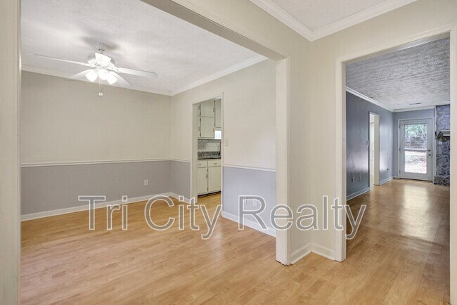 Building Photo - 110 Deer Chase