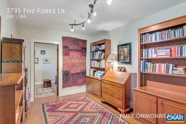 Building Photo - 3795 Five Forks Ln