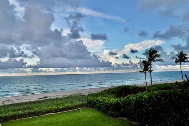 Building Photo - 2660 S Ocean Blvd