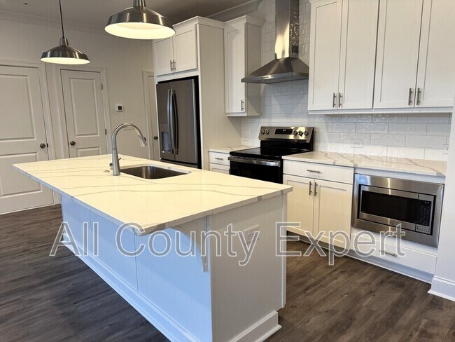 Building Photo - 522 Sawnee Vlg Blvd