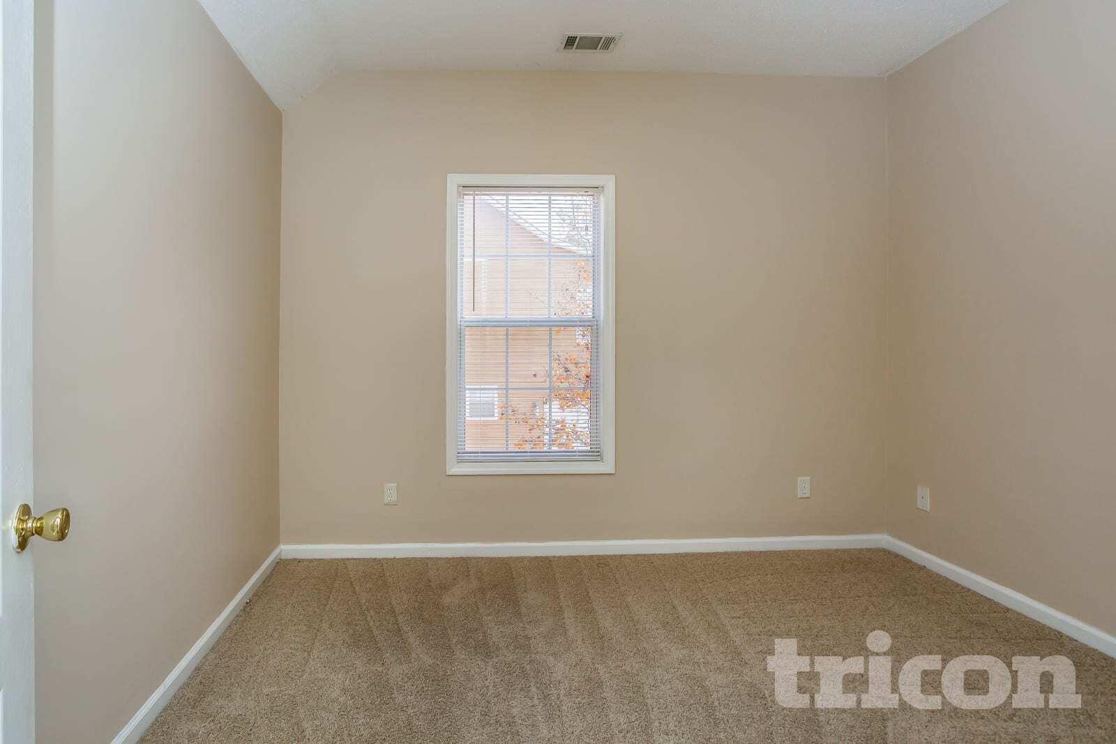 Building Photo - 4577 Garden City Dr