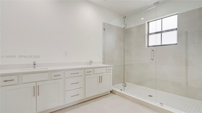 Building Photo - 20930 SW 96th Ct