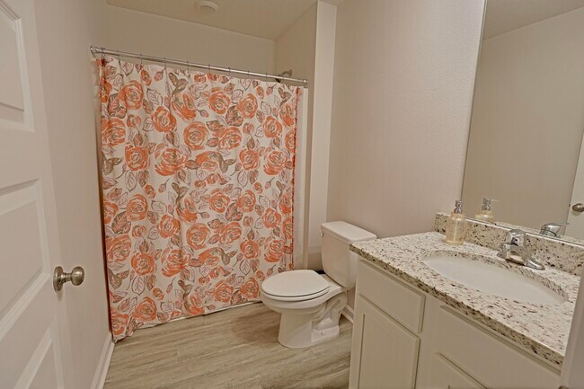 Building Photo - 8604 Tarsus Dr