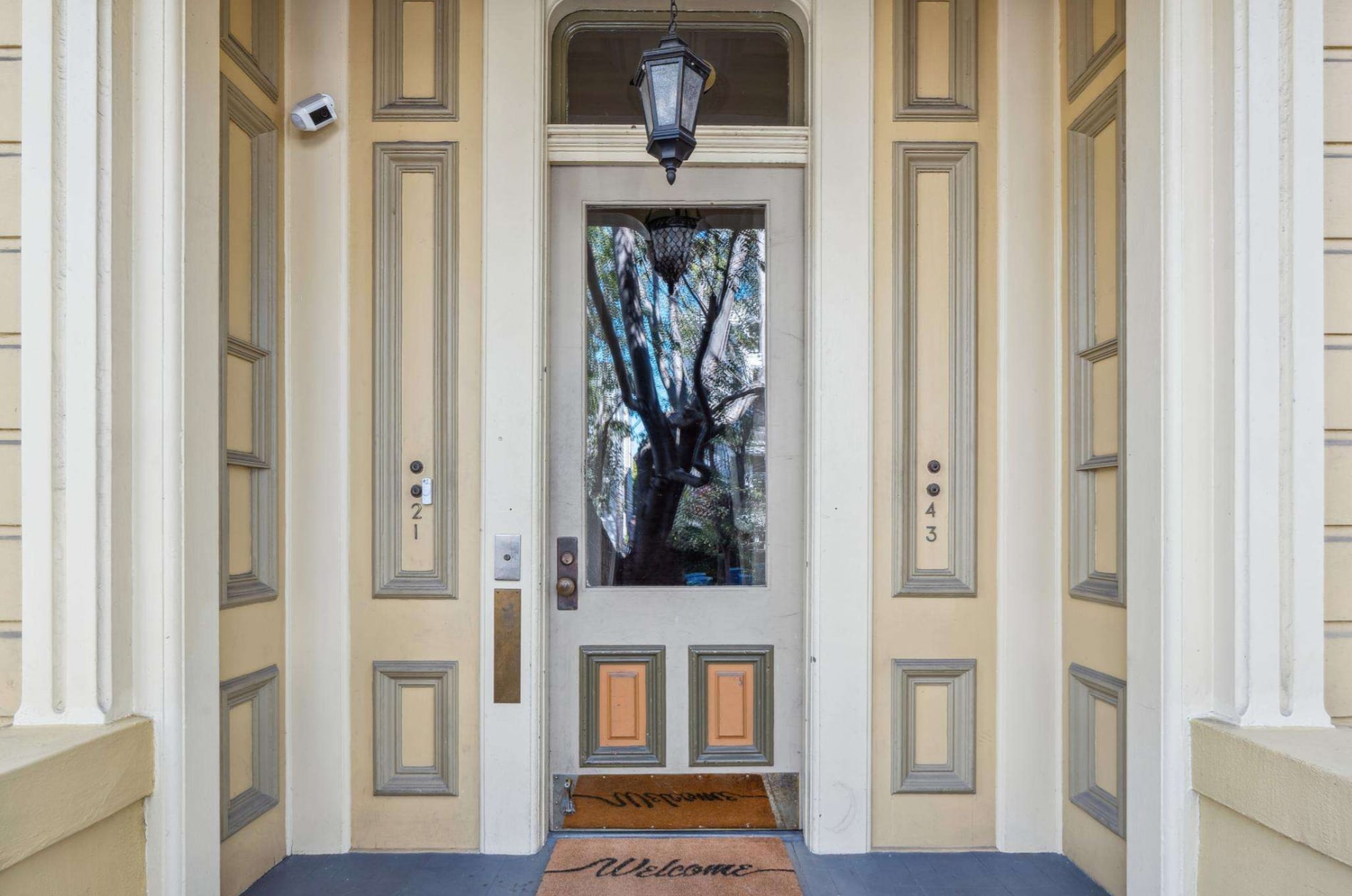 Main entrance - 49 Liberty St