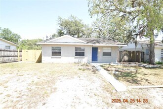 Building Photo - 12203 N 9th St