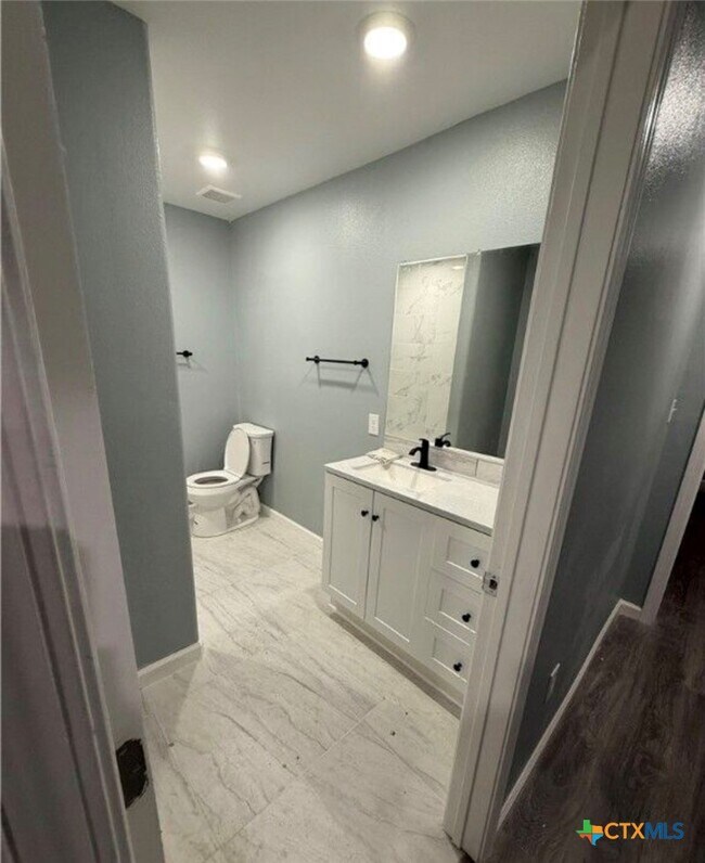 Building Photo - 1300 N 2nd St