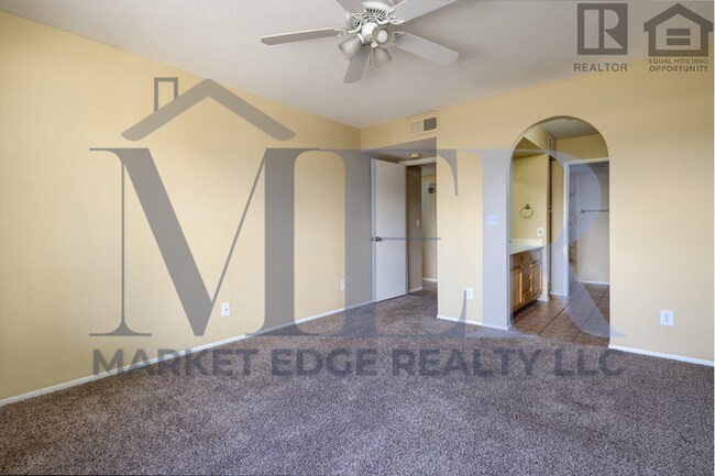Building Photo - 2Bed/2Bath Home at Alma School/Southern! $...