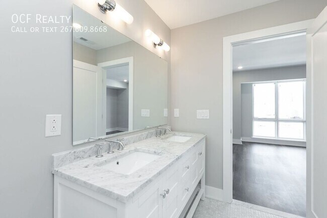 Building Photo - 711 N 16th St