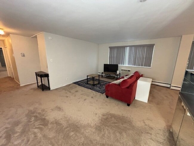 Building Photo - Beautiful Condo for Rent