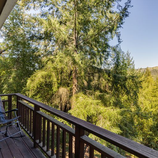 Building Photo - 25 Fir Ave