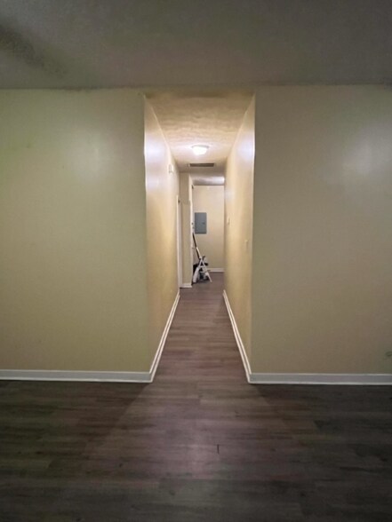 Building Photo - 1450 Cypress St