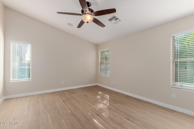 Building Photo - 2605 East Charlotte Dr