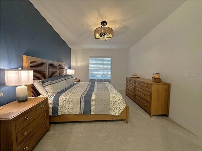 Building Photo - 14221 Heritage Landing Blvd