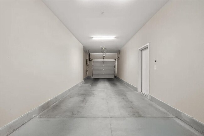 Building Photo - Affinity Rental