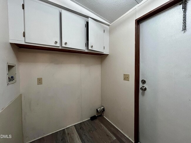 Building Photo - 2128 Jack Rd