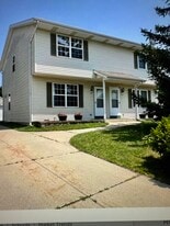 Building Photo - 1309 Falls Ct