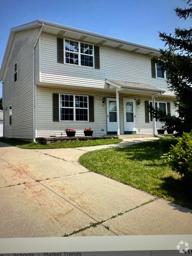 Building Photo - 1309 Falls Ct