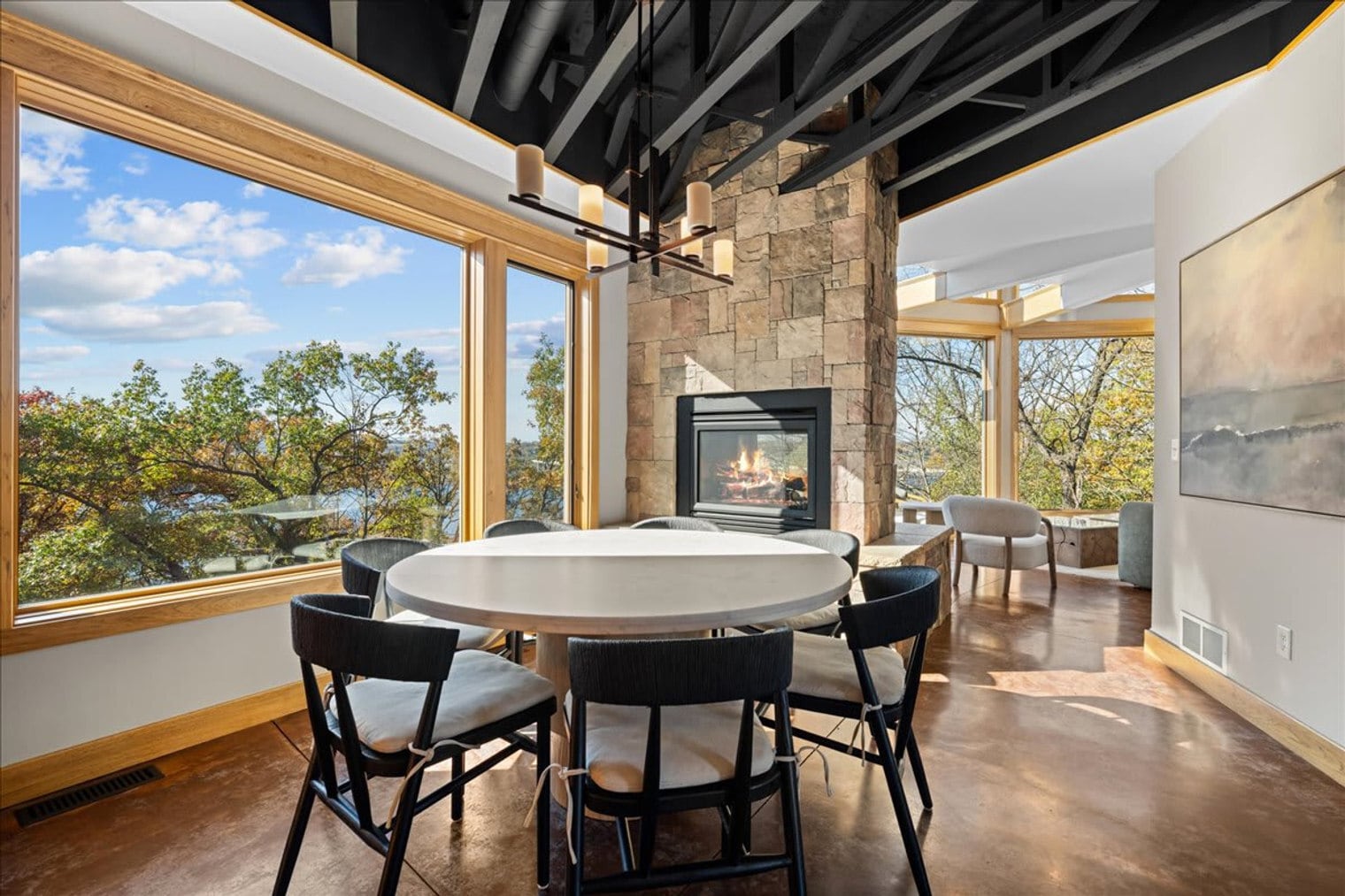 Building Photo - 1248 WI-35