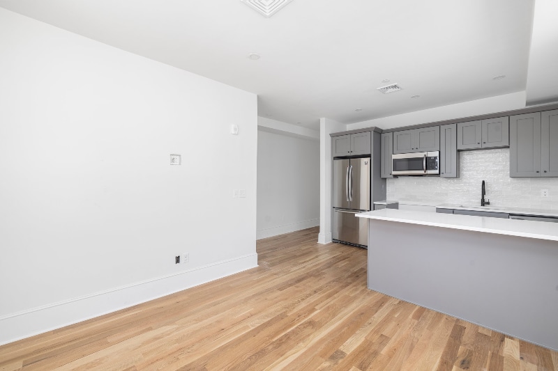 Building Photo - 293 Governor St