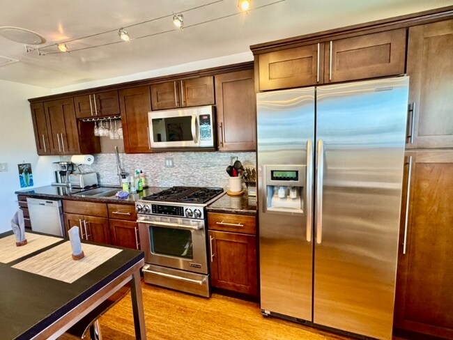 Building Photo - 1804 Andalusia Ave