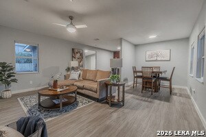 Building Photo - 210 Greenhaven Dr
