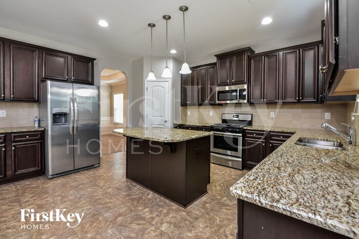 Building Photo - 2125 Farmdale Ct NE