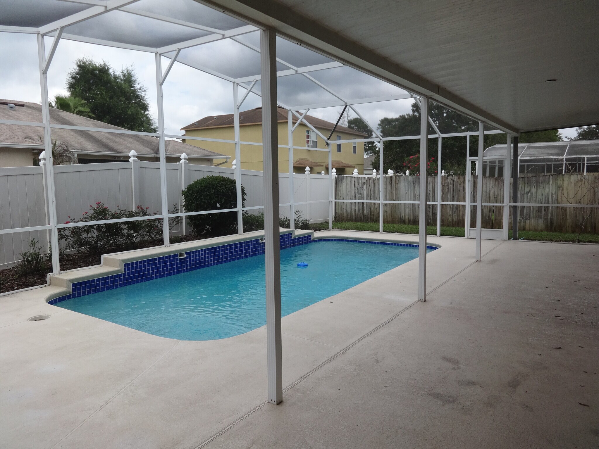 Building Photo - 1268 Foxforrest Cir