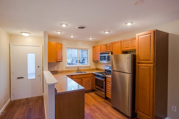 Building Photo - 2D Markham Cir