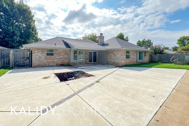 Building Photo - 3501 Baird Dr