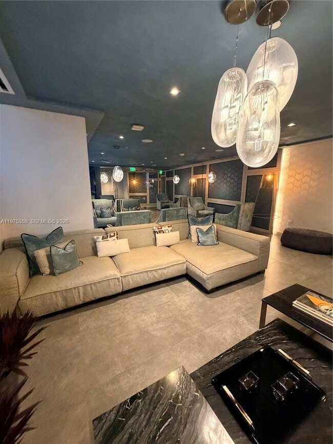 Building Photo - 1000 Brickell Plaza