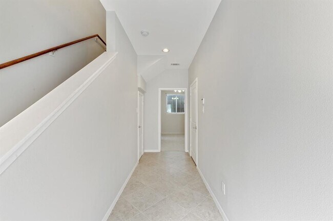 Building Photo - 5312 Avenue J