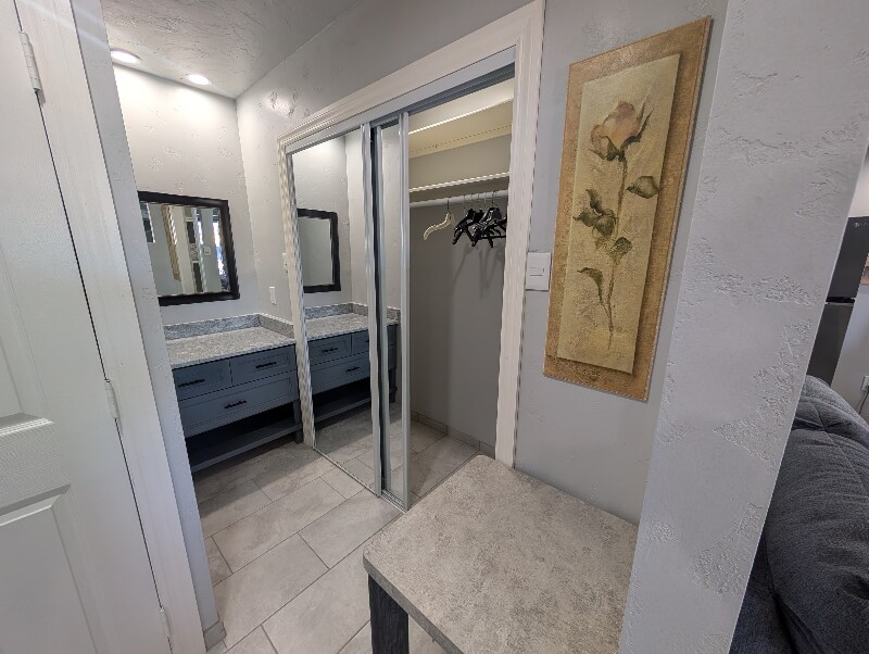 Building Photo - 3104 Red Sails Dr