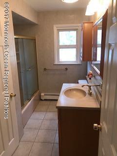 Building Photo - 7 Pearl Dr