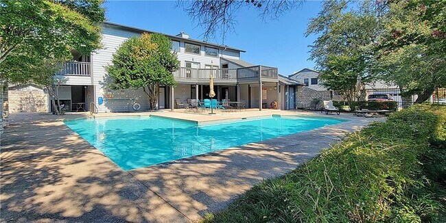 Building Photo - 8900 Mariscal Canyon Dr
