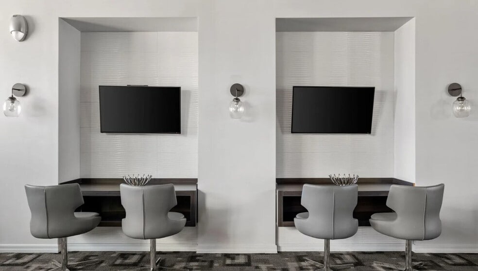 Building Photo - 14 W Villa Rita Dr