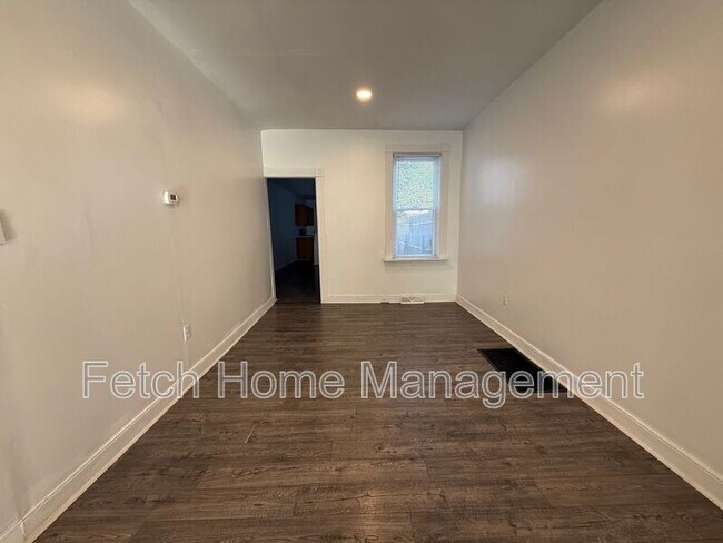 Building Photo - 138 Coral St