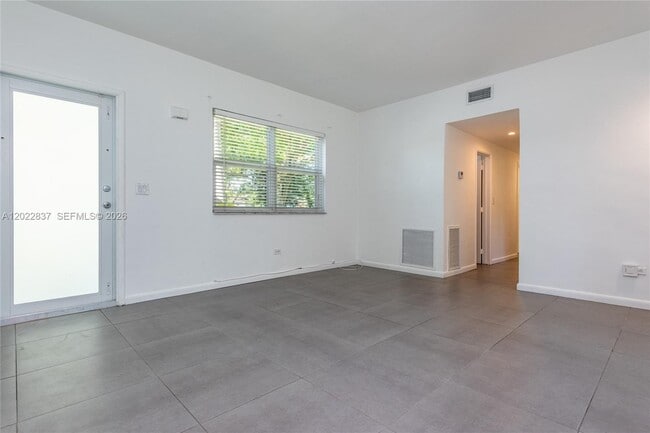 Building Photo - 66 NW 87th St