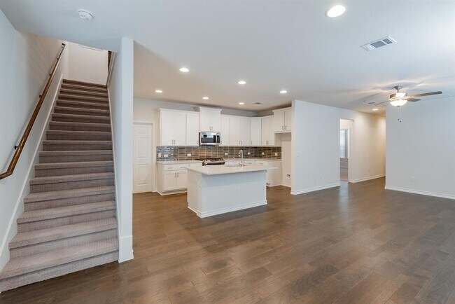 Building Photo - 5302 Mulberry Grove Ln