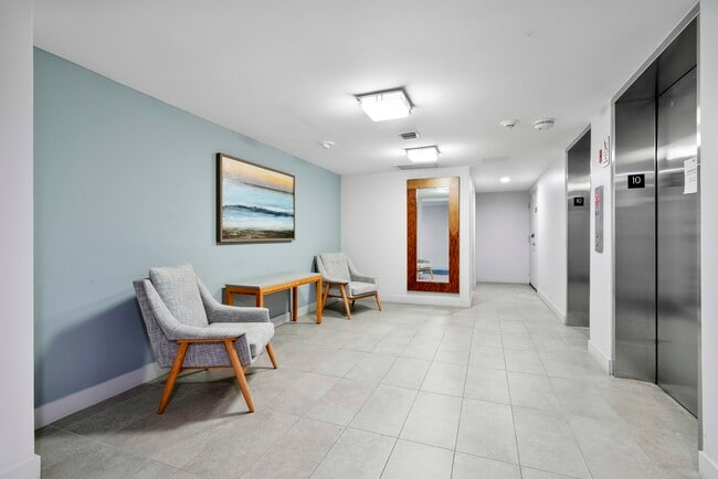 Building Photo - 1160 N Federal Hwy