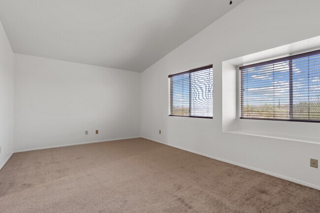 Building Photo - 9413 N Albatross Dr