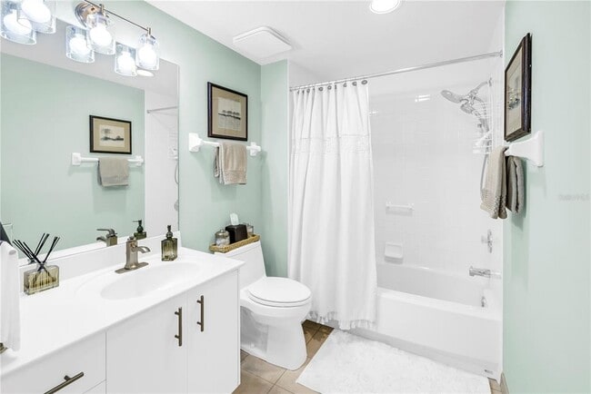 Building Photo - 4801 Osprey Dr S