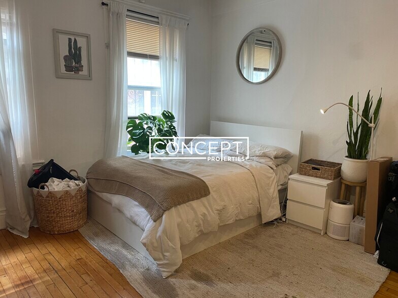 Building Photo - 270 Huntington Ave