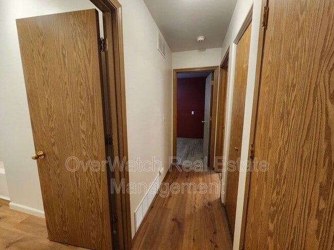 Building Photo - 4041 Lunar Dr