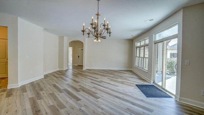 Building Photo - 1440 Hatterdale Farm Rd