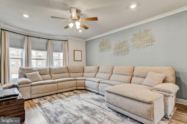 Building Photo - 11716 Emily Dickinson Pl